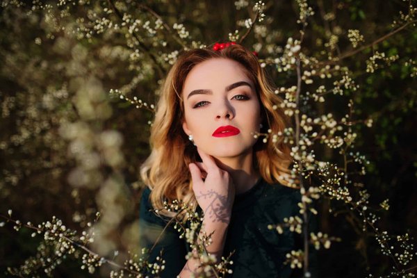 What's the Most Stylish Way to Wear a Sweater Vest as Part of an Office Outfit?